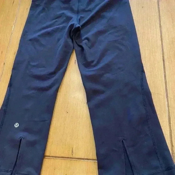 Lululemon Crop Leggings size 6 - Picture 10 of 10
